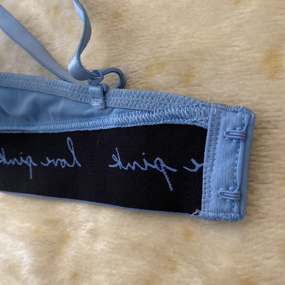 NEW PINK Push-Up Bra 💙 - Picture 5 of 7